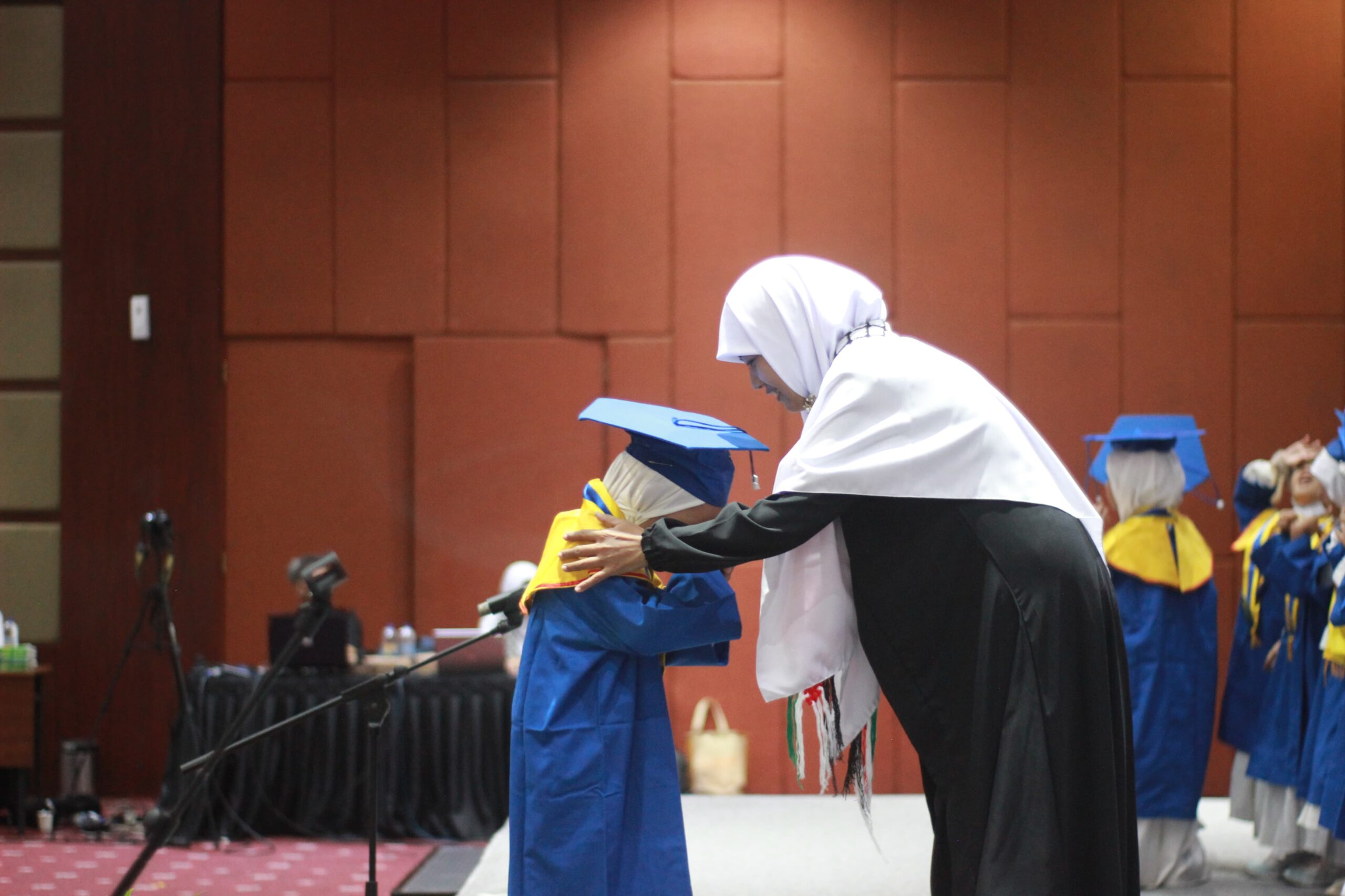 Peran Akhlak dalam Pendidikan Islam