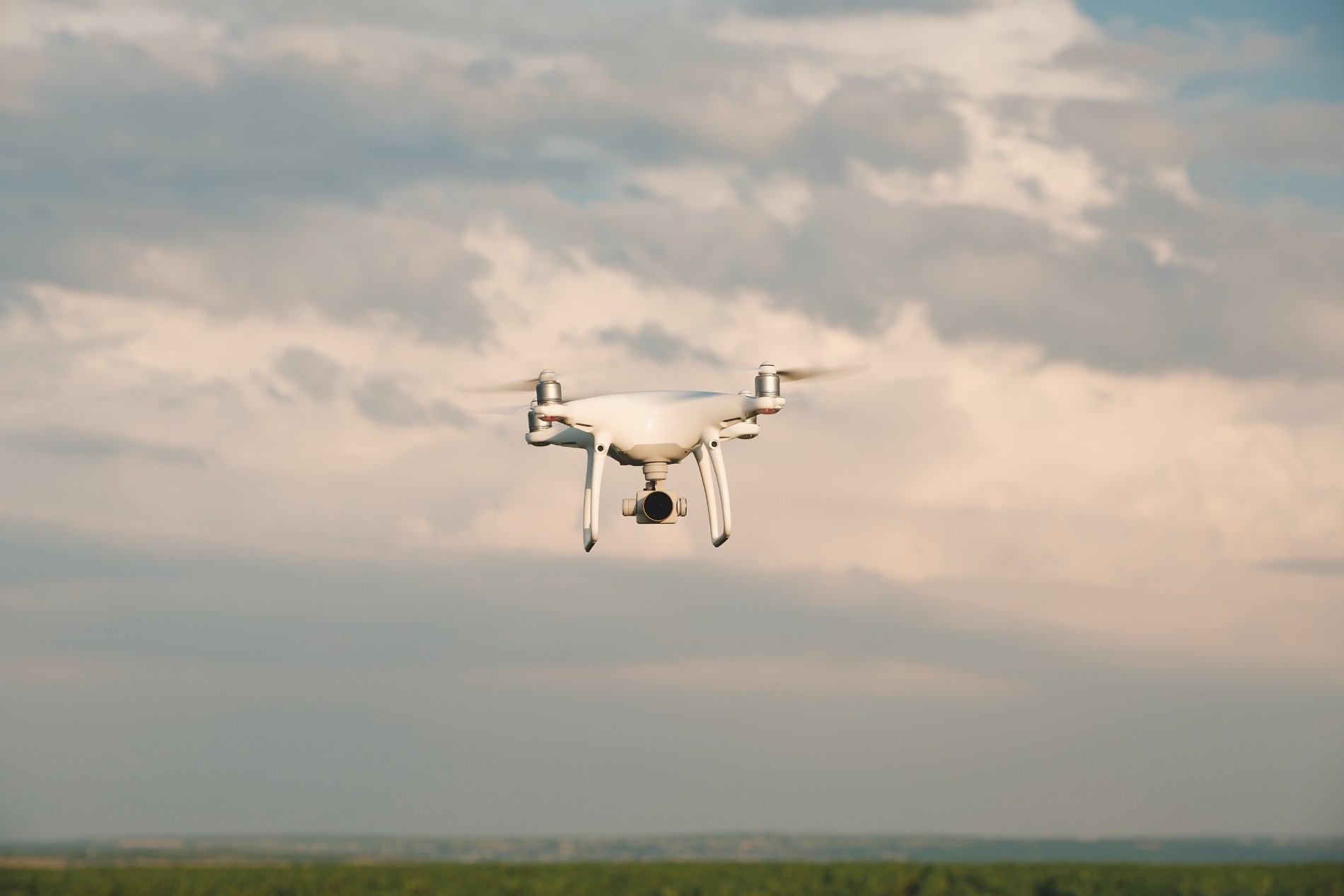 Manfaat Drone Sprayer untuk Pertanian Modern